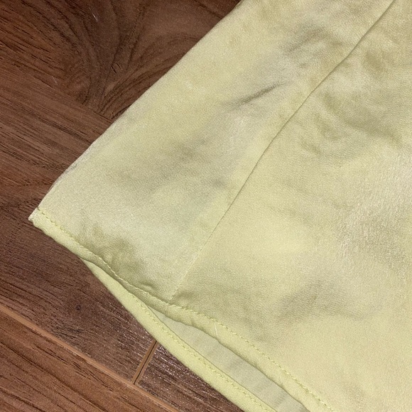 Green Flowy Skirt - Picture 2 of 4